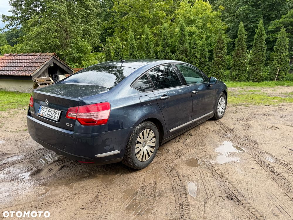 Citroën C5 2.0 HDi Confort - 4