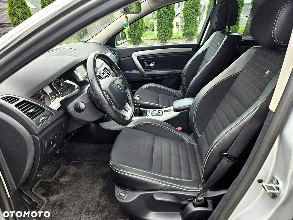 Renault Laguna 2.0 Limited - 20