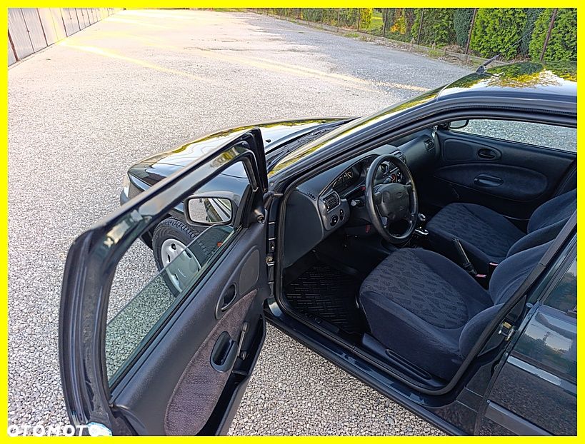 Ford Escort 1.3 CL - 7