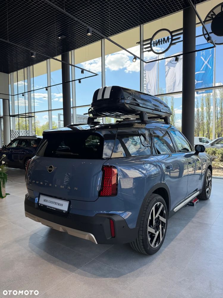 MINI Countryman C Favoured Trim - 4