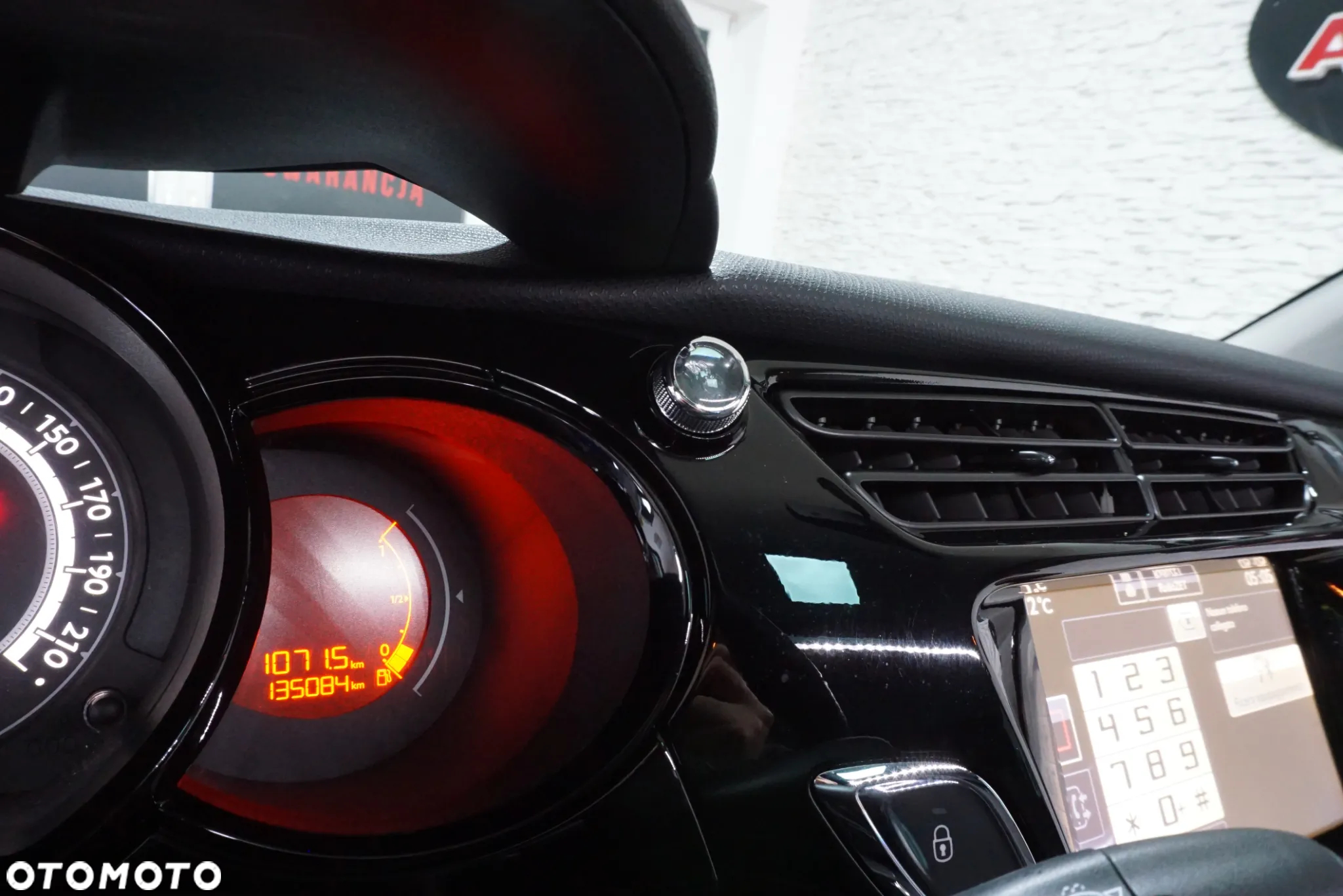 Citroën C3 1.6 BlueHDi Shine S&S - 37