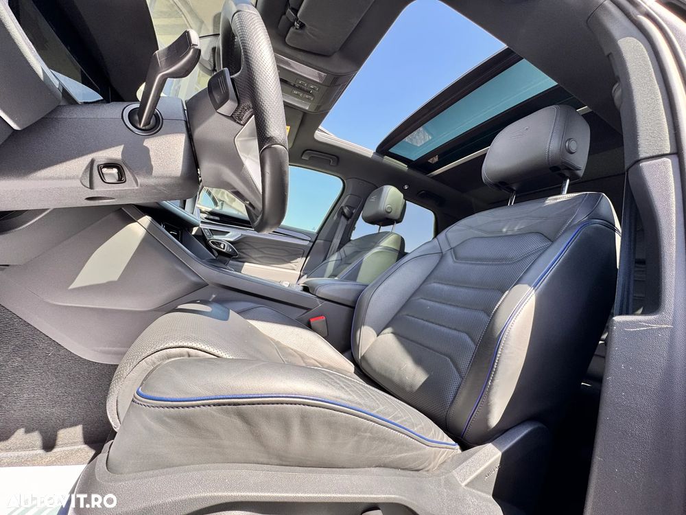 Volkswagen Touareg V6 TSI eHybrid PHEV R - 26