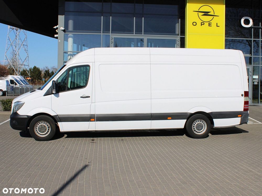 Mercedes-Benz Sprinter L4H2 - 10