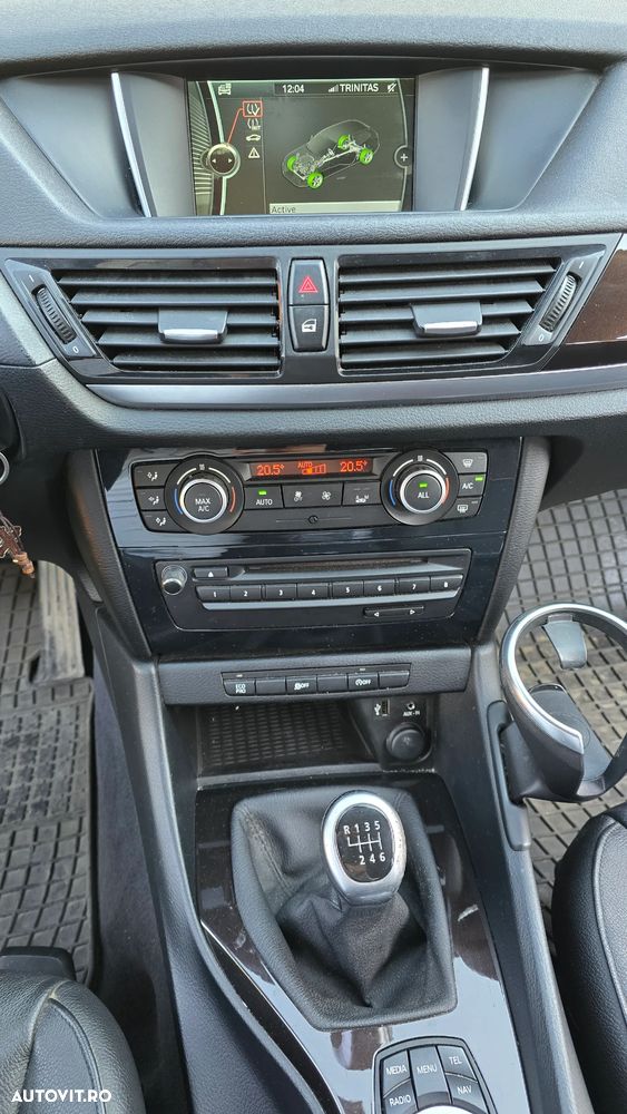 BMW X1 sDrive18d - 9