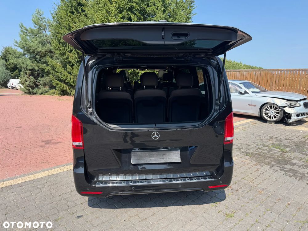 Mercedes-Benz Klasa V 300 d extralang 4Matic 9G-TRONIC Exclusive - 30
