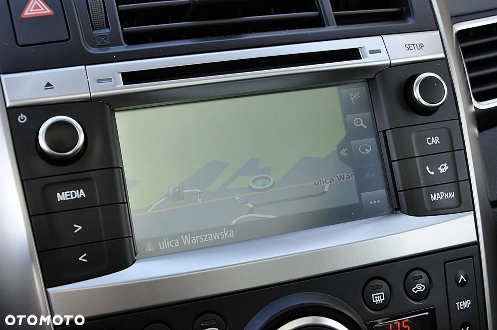 Toyota Verso 1.8 Prestige - 22