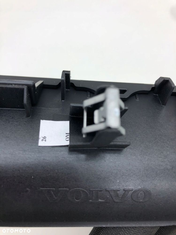 VOLVO XC40 LISTWY OZDOBNE DEKORY ANGLIK PODŚWIETLANE LED 31477775 32234745 - 12