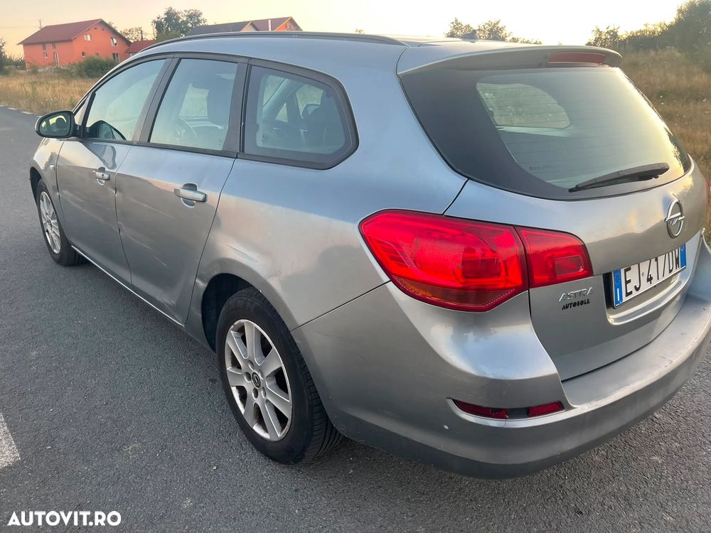 Opel Astra 1.7 CDTI - 4