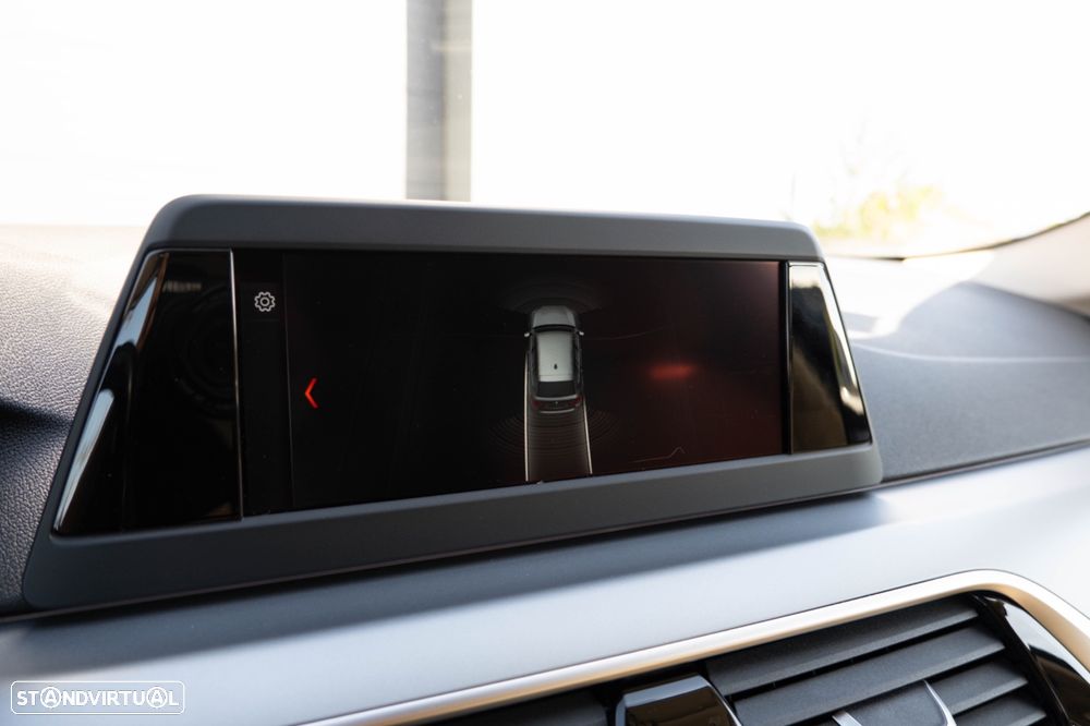 BMW 520 d Line Luxury Auto - 22