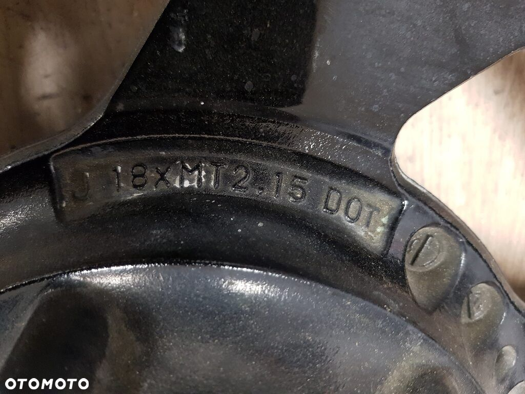 Felga koło przód 18xMT2.15 Yamaha V-Max 1200 VMX12 - 8