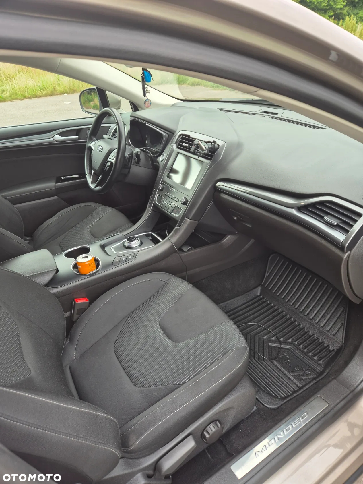 Ford Mondeo 2.0 EcoBlue Titanium - 9