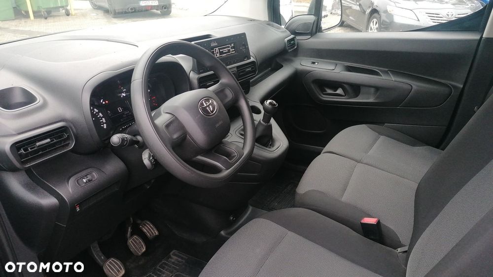 Toyota PROACE CITY - 12