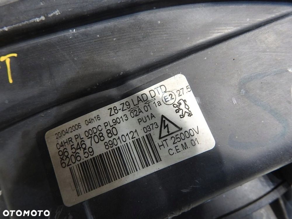 LAMPA PRAWY PRZÓD XENON PEUGEOT 607 9654670880 - 8