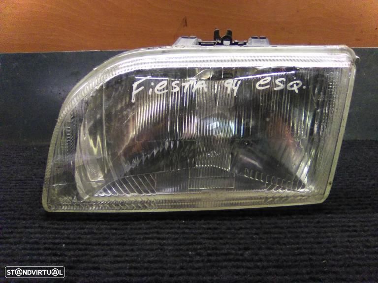 Ótica / Farol Esquerdo  Ford Fiesta Iii [1989_1996] 1.8 D - 1