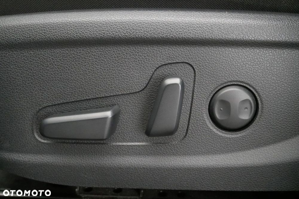 Hyundai Santa Fe 1.6 T-GDI HEV Smart - 33