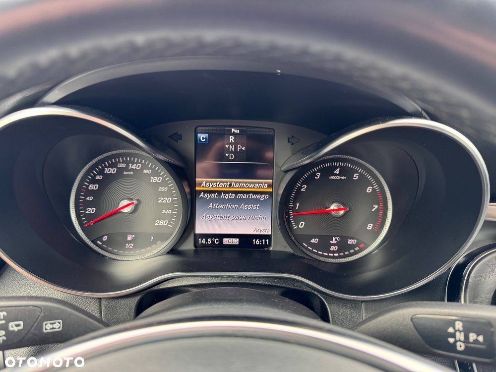 Mercedes-Benz GLC 250 4Matic 9G-TRONIC AMG Line - 39