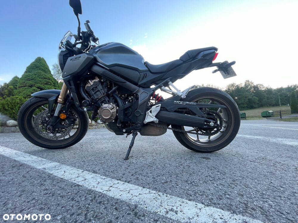 Honda CB - 3