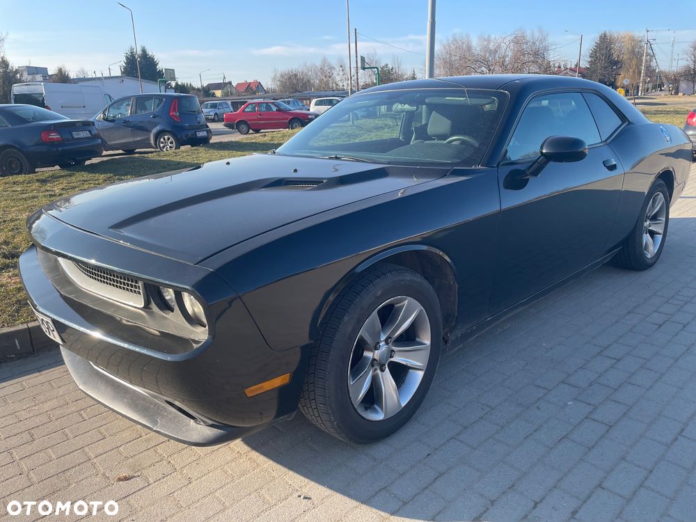 Dodge Challenger 3.5 SE - 2