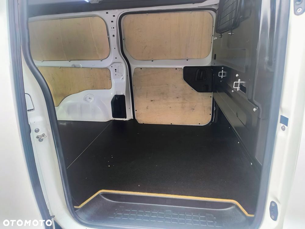 Opel VIVARO C - 19
