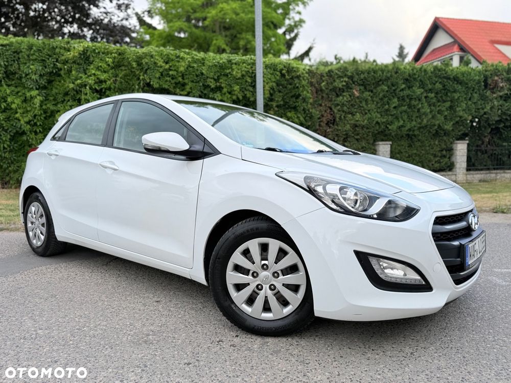 Hyundai i30 1.6 CRDi BlueDrive Premium - 10
