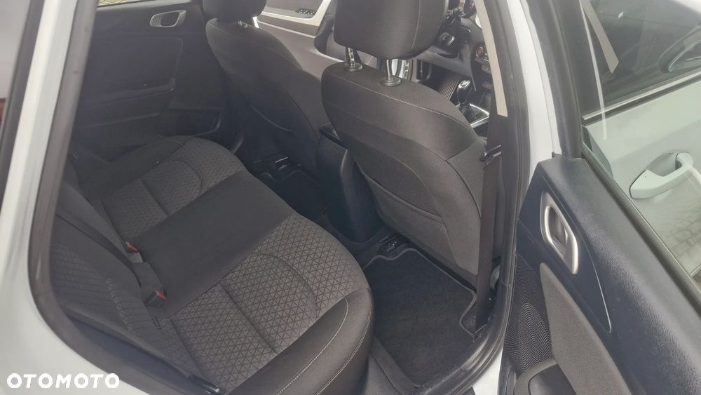 Kia Ceed 1.6 CRDi Edition 7 - 14