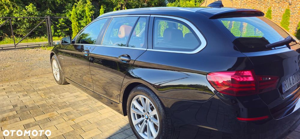BMW Seria 5 520d - 8