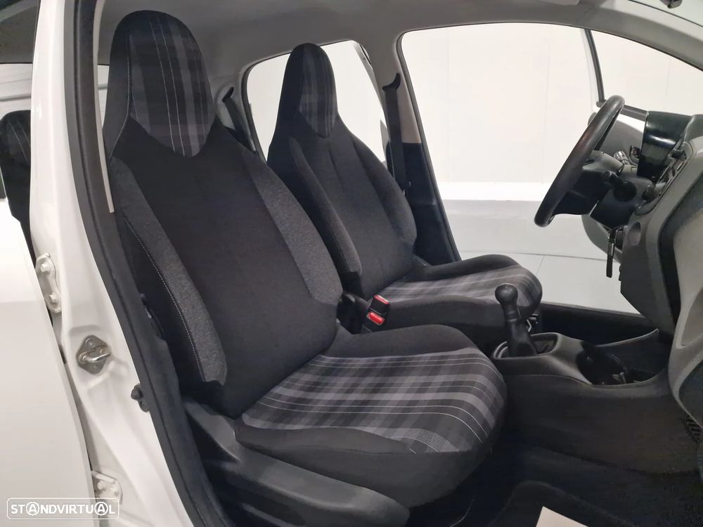 Peugeot 108 1.0 VTi Active - 37