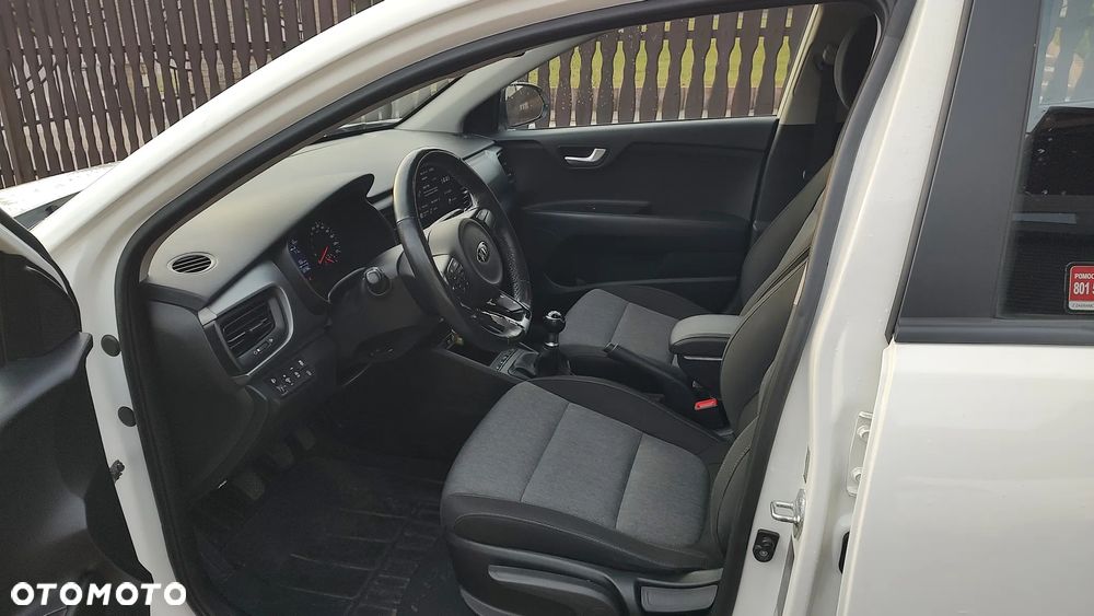 Kia Stonic 1.2 L Business Line - 7