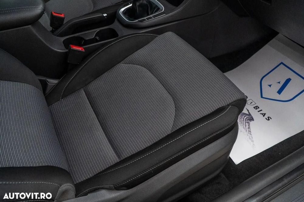 Hyundai i30 1.5 110CP 5DR M/T Comfort - 32