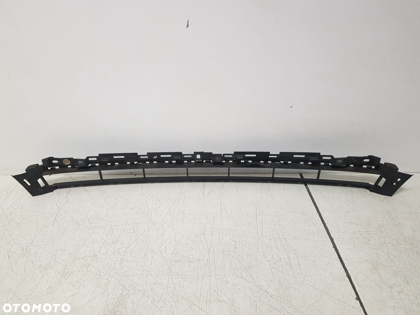 KRATKA ZDERZAKA PRZEDNIEGO SRODKOWA AUDI A5 II 2 S-LINE B9 8W 17-24 8W6807683A - 3