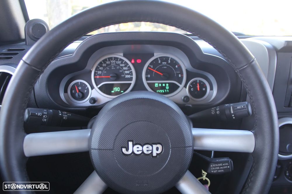 Jeep Wrangler 2.8 CRD ATX Sport - 18