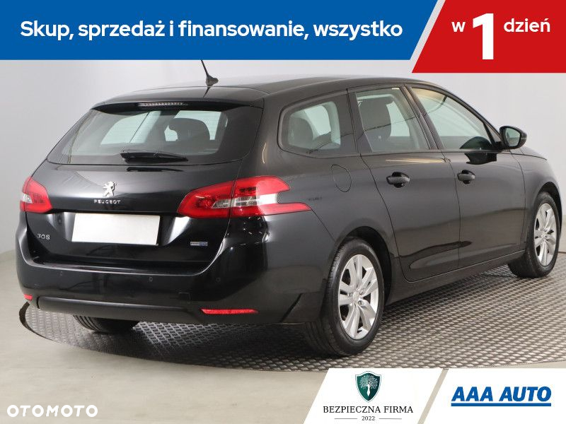 Peugeot 308 - 6
