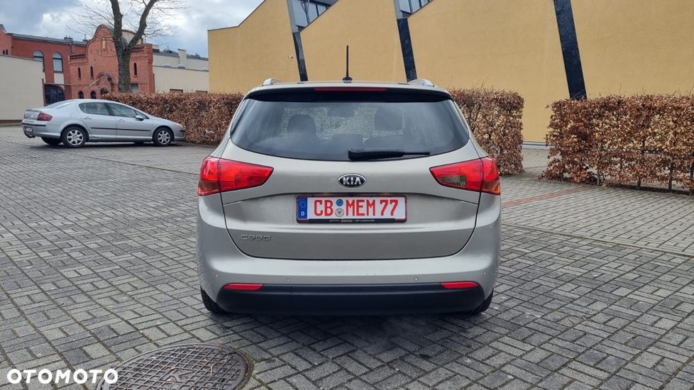 Kia Ceed 1.6 GDI Spirit - 7