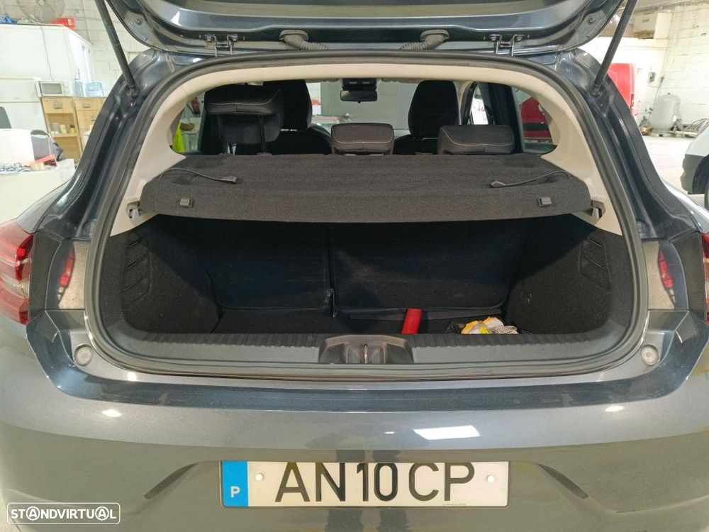 Renault Clio 1.5 Blue dCi Limited - 9