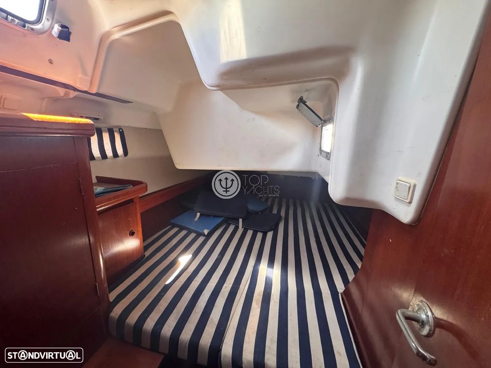 Beneteau Oceanis 473 - 24