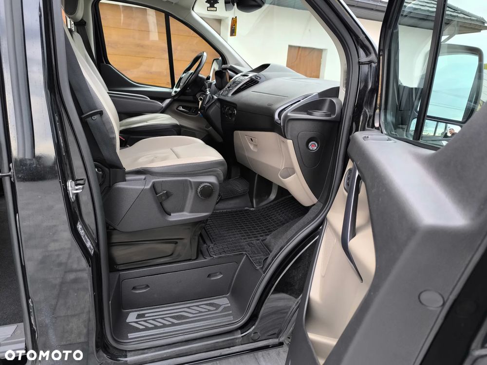 Ford Tourneo Custom 2.0 EcoBlue L2 Titanium - 18