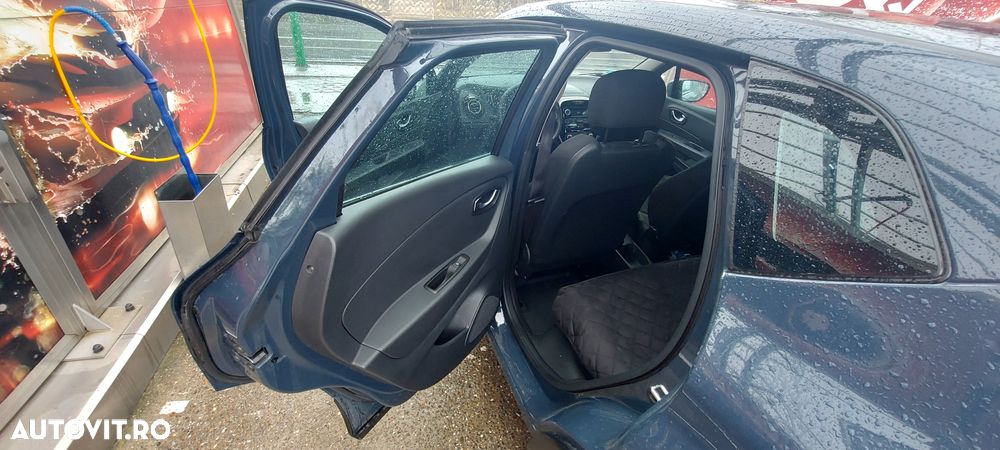 Renault Captur TCe Life Evo - 8