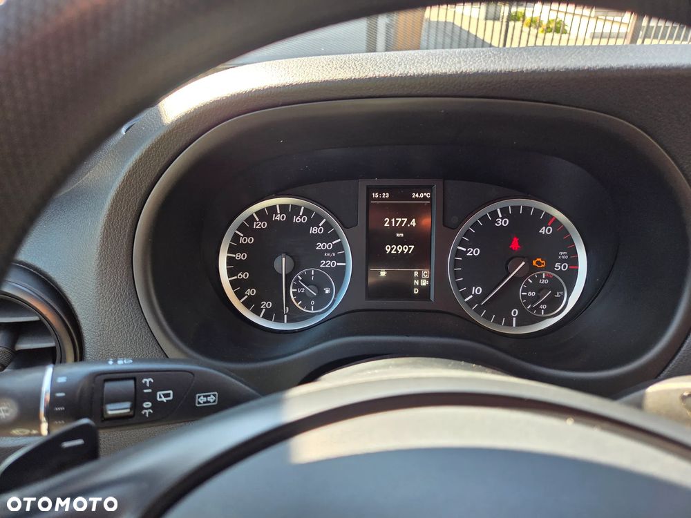 Mercedes-Benz Vito - 9