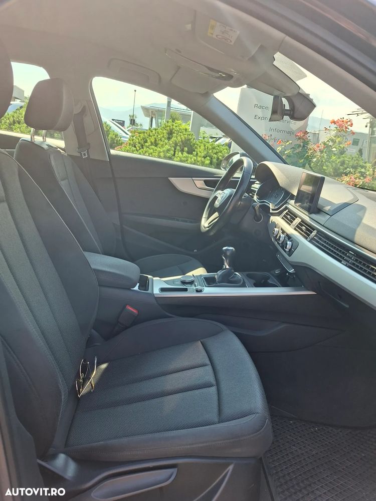 Audi A4 Limuzina - 11
