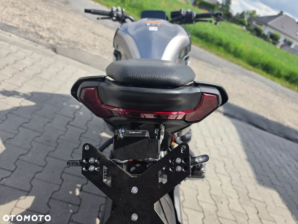 Kawasaki Z 900 - 16