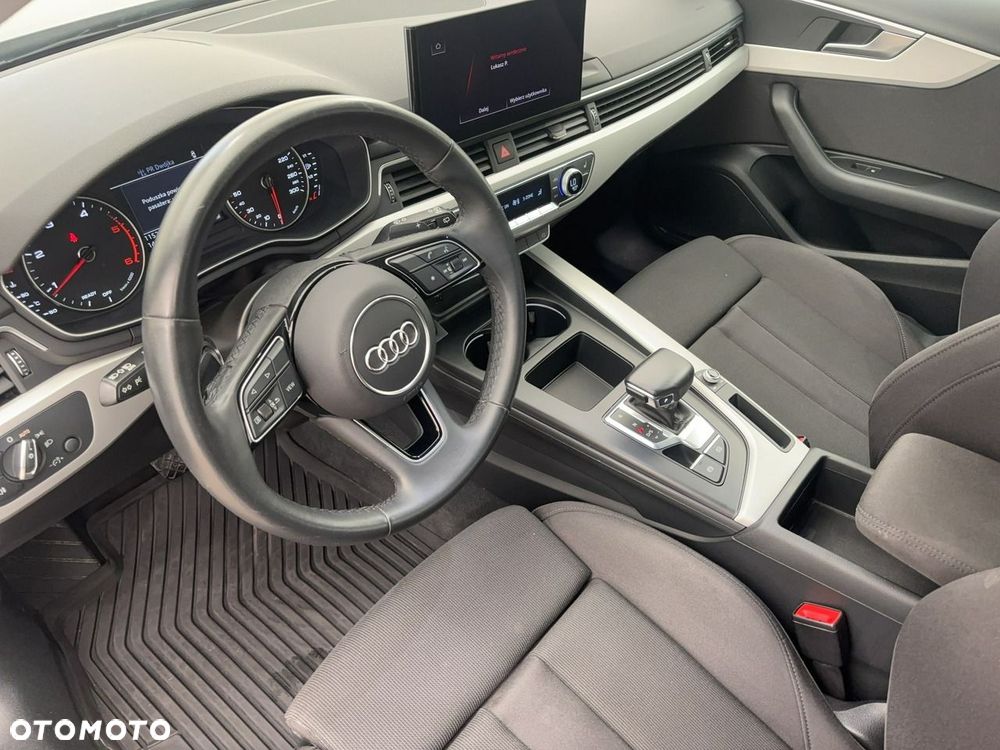 Audi A4 Avant - 9