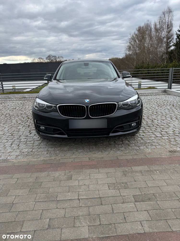 BMW 3GT 320i xDrive - 2