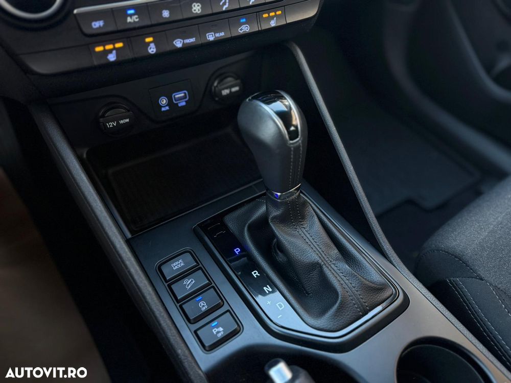 Hyundai Tucson blue 1.6 CRDi 4WD DCT Style - 17