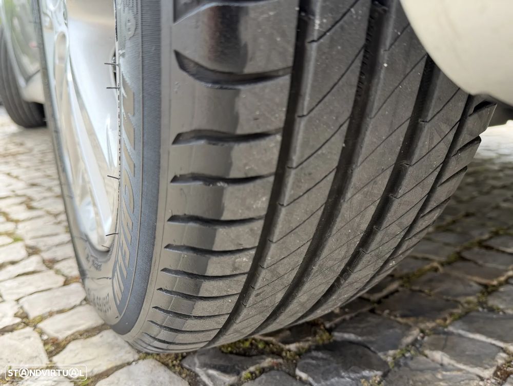 Kia Ceed SW 1.4 CRDi Nav Line - 6