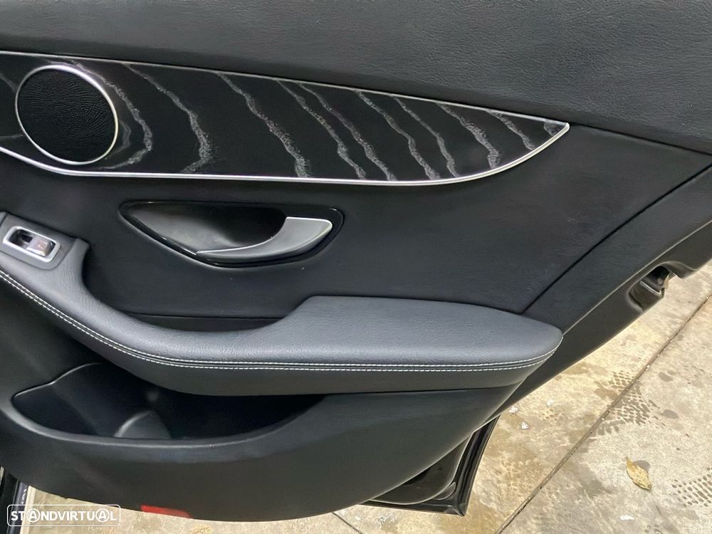 Mercedes-Benz C 300 de Avantgarde - 24