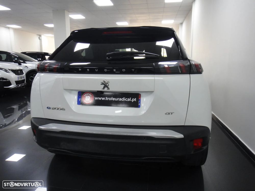 Peugeot e-2008 50 kWh GT Line - 7