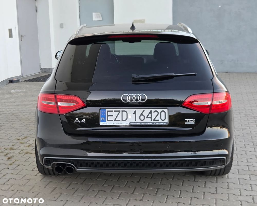 Audi A4 Avant 2.0 TDI DPF clean diesel quattro S tronic S line Sportpaket - 29