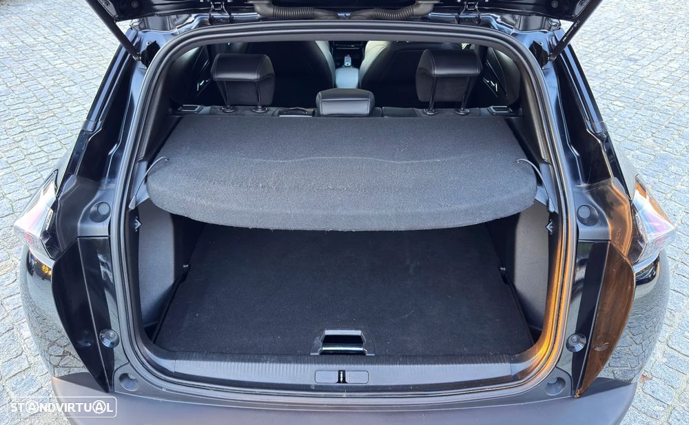 Peugeot 2008 1.2 PureTech GT Pack EAT8 - 15