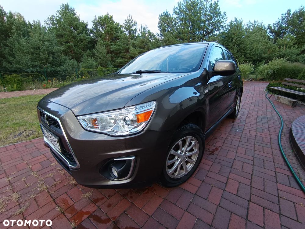 Mitsubishi ASX - 5