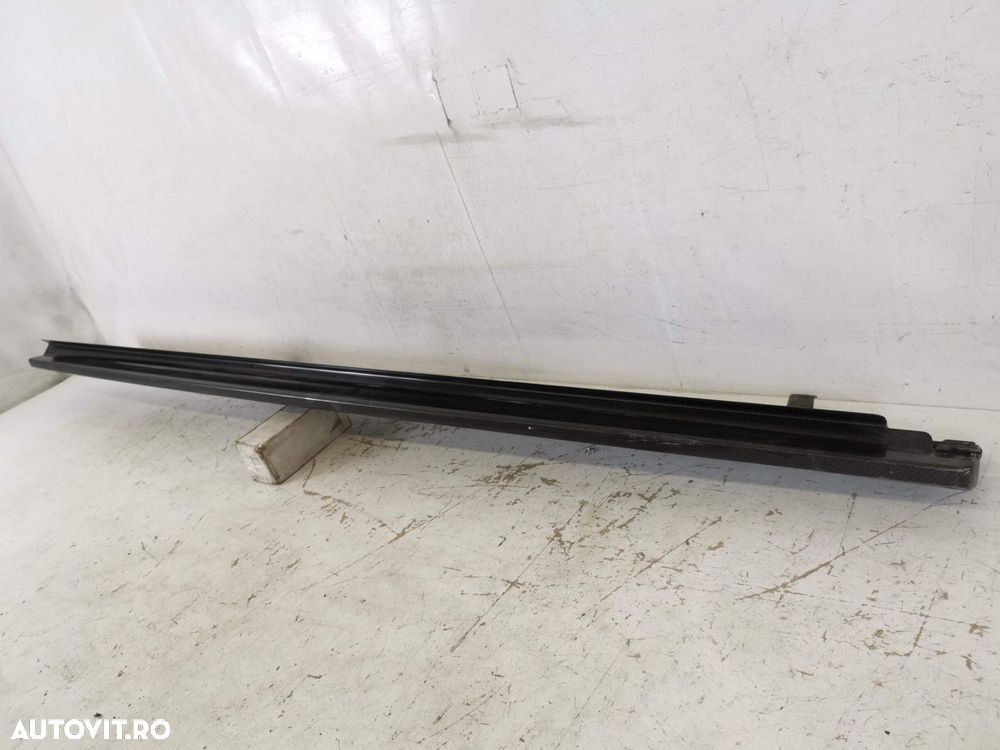 Ornament Prag Dreapta Din Fibra Carbon Bentley Bentayga 1 facelift 202 - 4